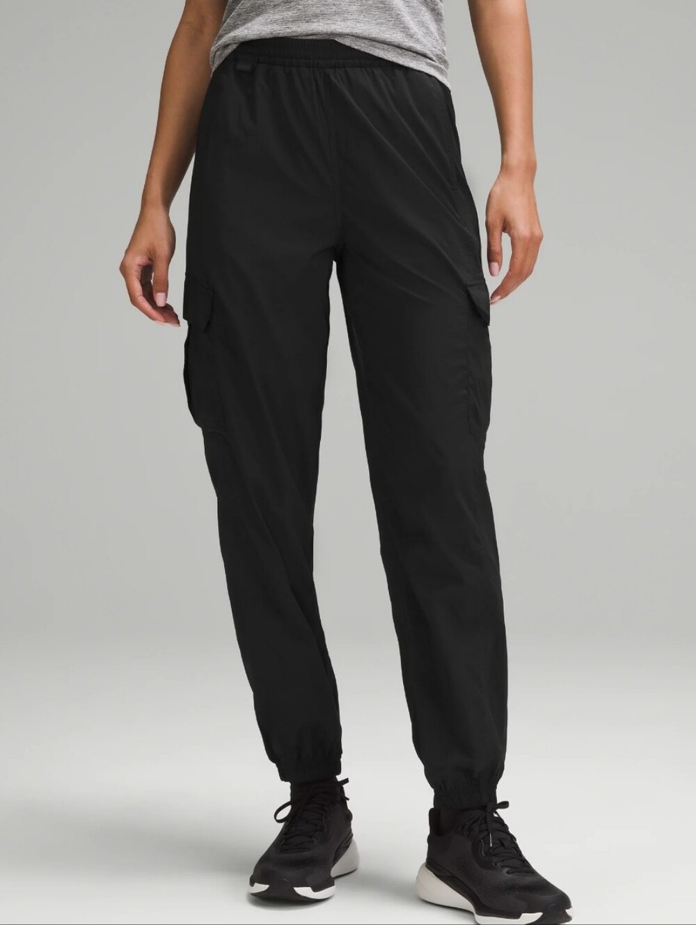 Lululemon High-Rise Hiking Jogger Cargo Black Pants Size 10